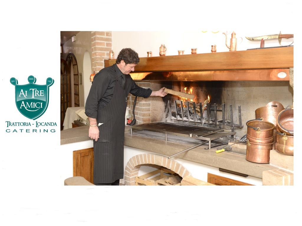 Trattoria Locanda Ai Tre Amici 모르테글리아노 외부 사진