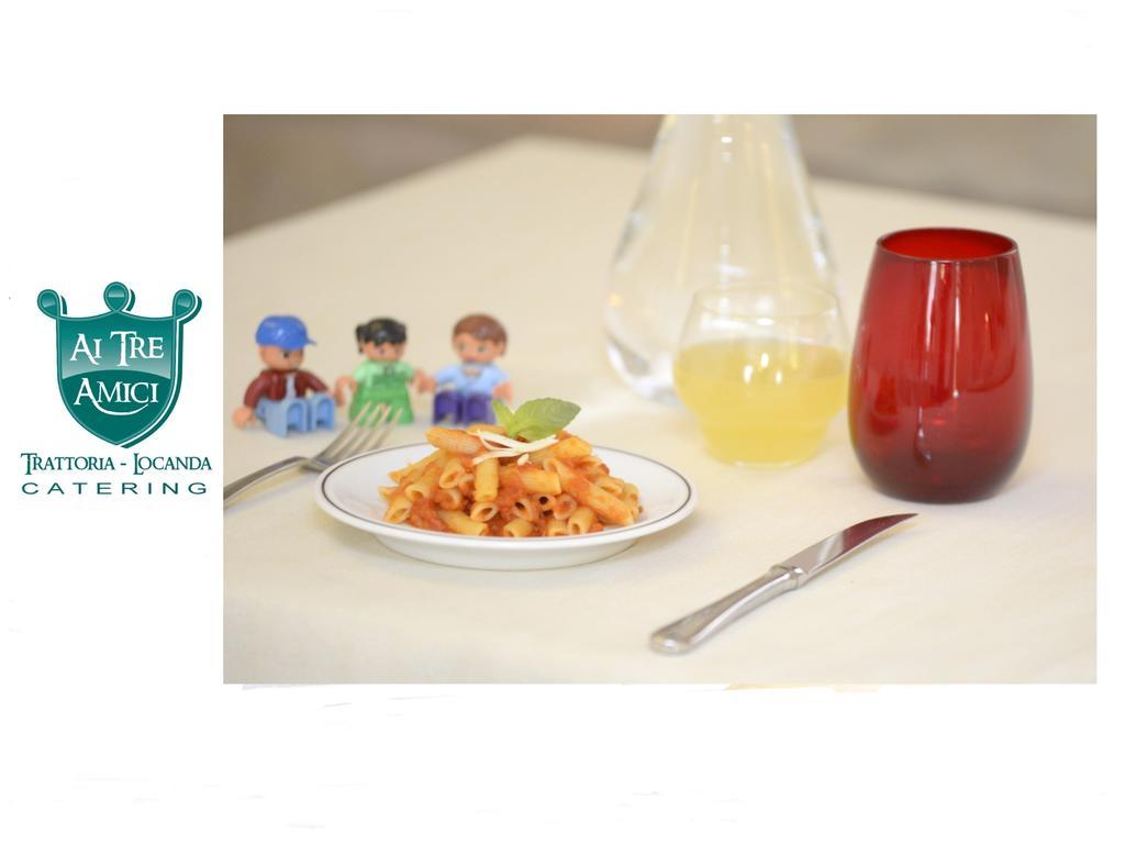 Trattoria Locanda Ai Tre Amici 모르테글리아노 외부 사진